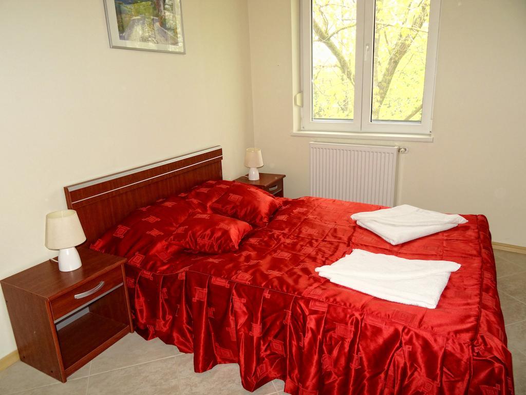 Club Topaz Apartments Neptun Phòng bức ảnh