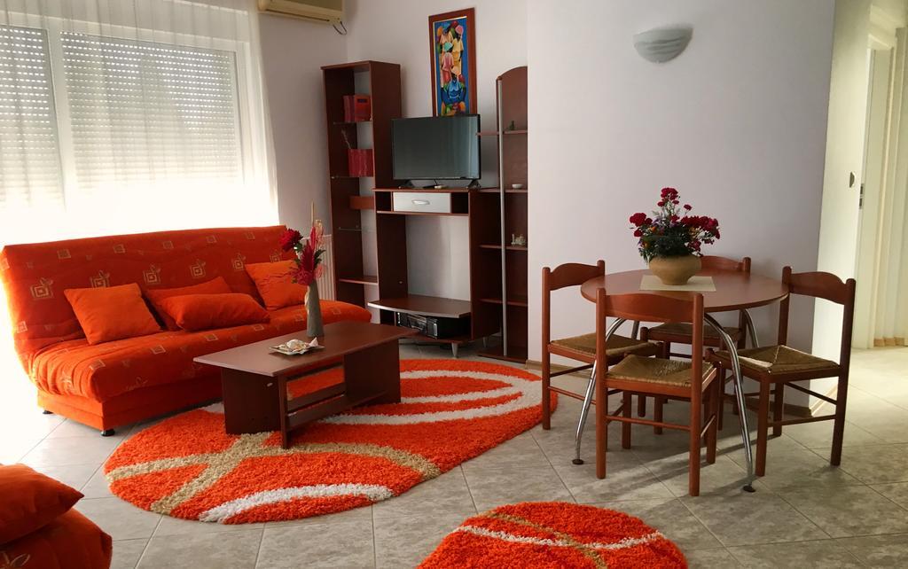 Club Topaz Apartments Neptun Ngoại thất bức ảnh