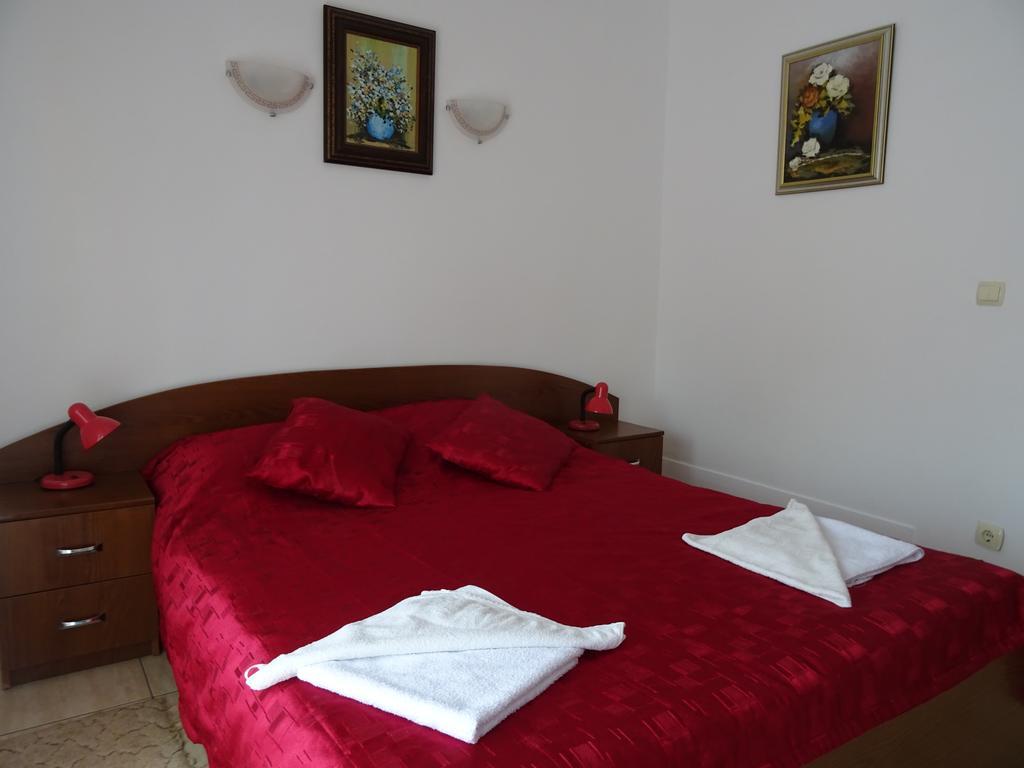 Club Topaz Apartments Neptun Ngoại thất bức ảnh