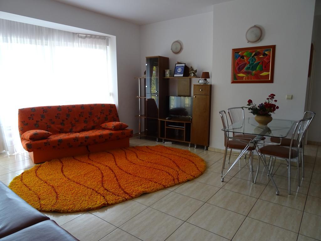 Club Topaz Apartments Neptun Ngoại thất bức ảnh