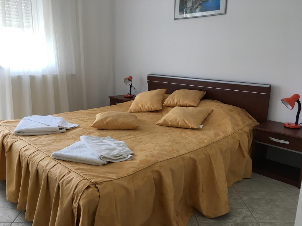 Club Topaz Apartments Neptun Ngoại thất bức ảnh